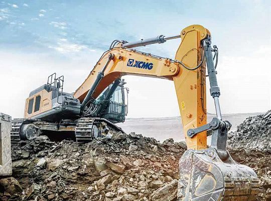 Гусеничный экскаватор XCMG XE690DK
