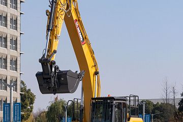 Гусеничный габаритный экскаватор XCMG XE225GN