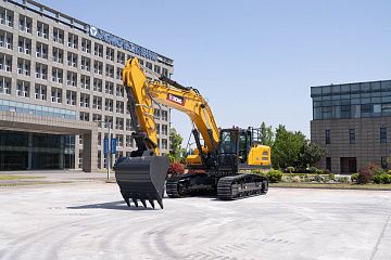 Гусеничный экскаватор XCMG XE370G