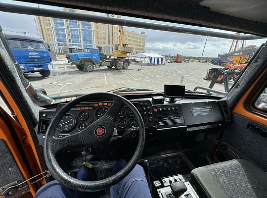 Гусеничный вездеход ЗЗГТ-3344